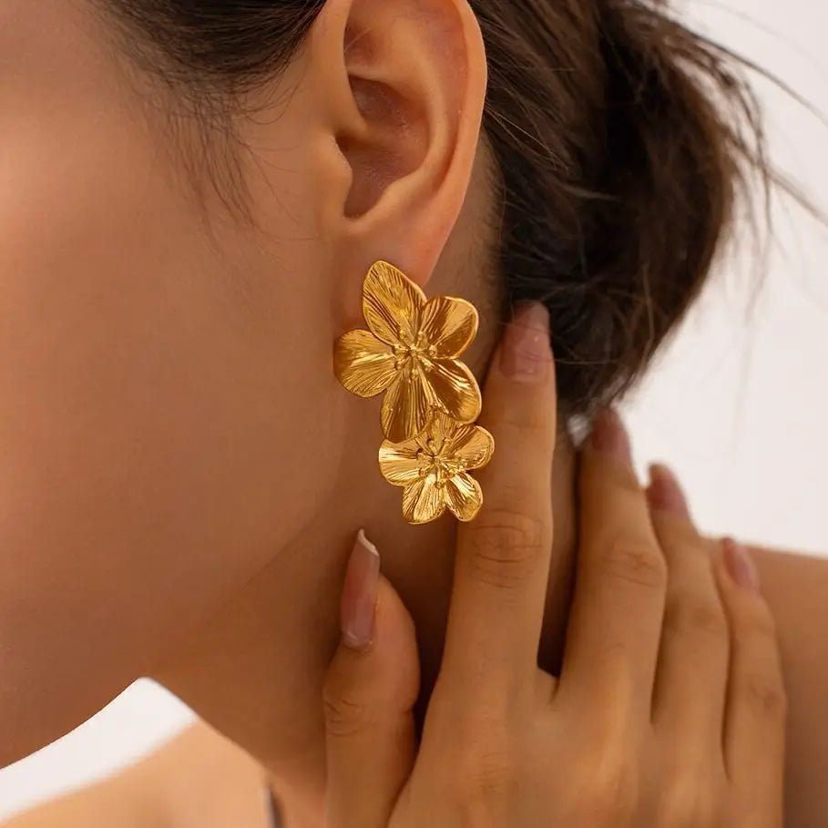 Layered Hibiscus Flower Floral Earrings - Veinci