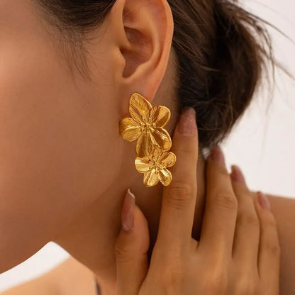 Layered Hibiscus Flower Floral Earrings - Veinci