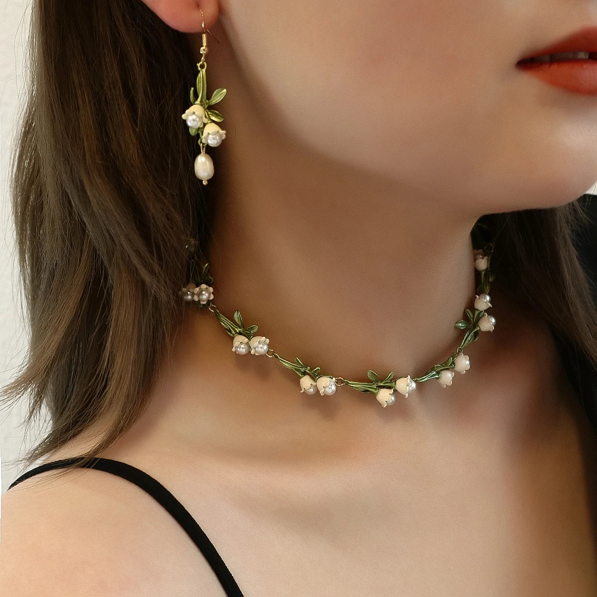 Lily of the Valley Pearl Choker Necklace, Bracelet, and Earrings Set - Veinci