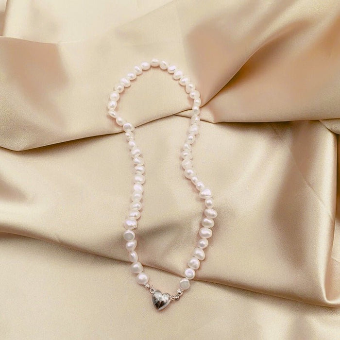 Magnetic Heart Pearl Choker Necklace and Bracelet