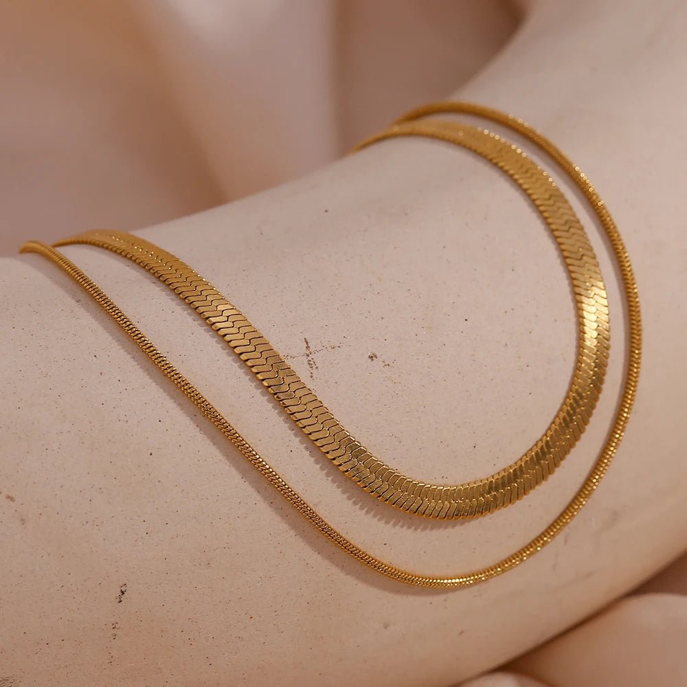 Minimal Herringbone & Dainty Snake Chain Layered Bracelet - Veinci