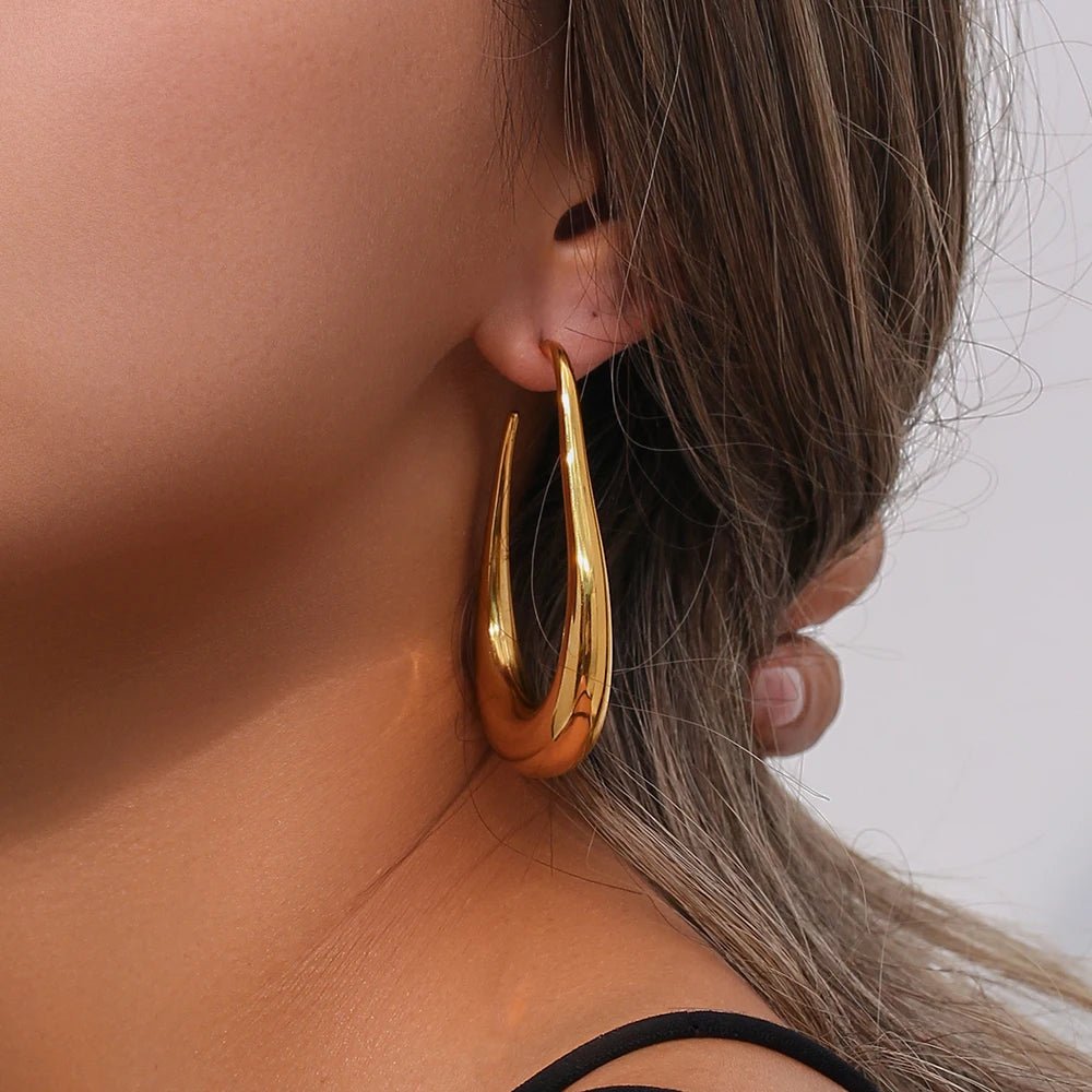 Pear Outlined Hoop Earrings - Veinci