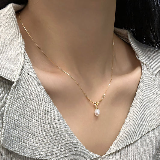 Pearl Drop Knot Dainty Chain Necklace - Veinci