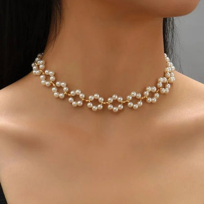 Pearl Floral Daisy Choker Necklace - Veinci