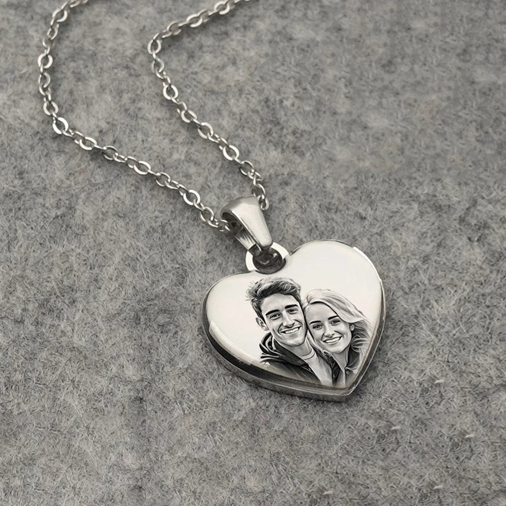 Personalized Picture & Text Heart Pendant Necklace - Veinci