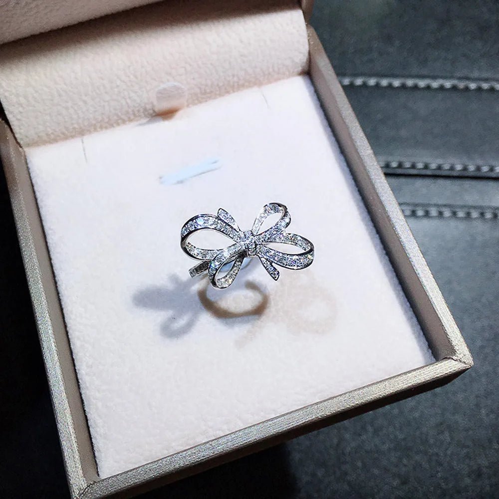 Romantic Bow Shaped Diamond Ring - Veinci