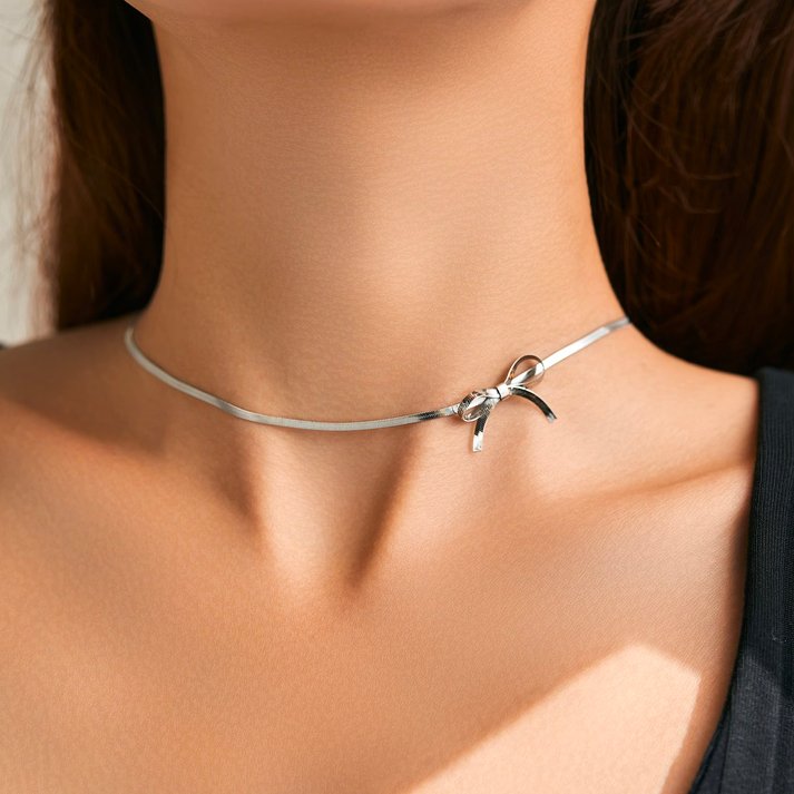 Romantic Dainty Bow Necklace - Veinci