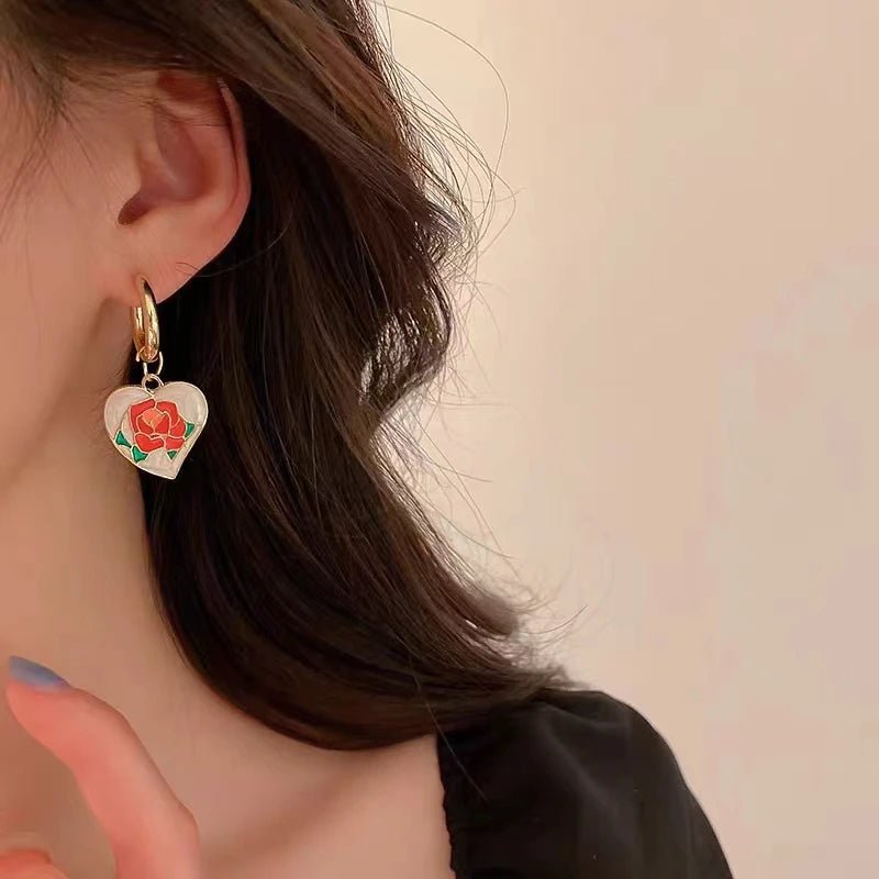 Romantic Flowing Heart Rose Earrings - Veinci