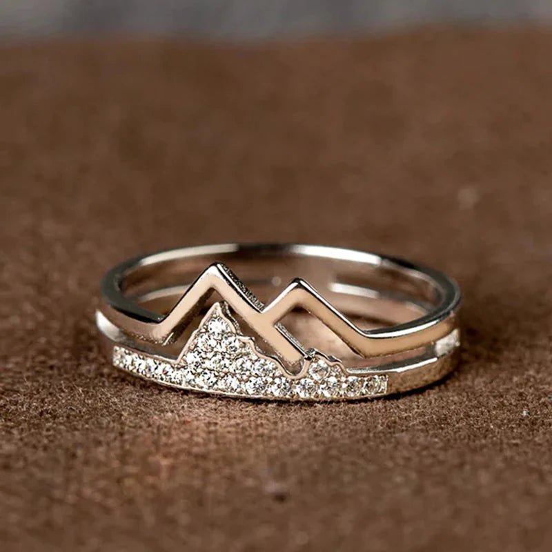 Sentimental Peaks and Valleys Ring - Veinci