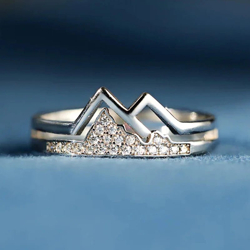 Sentimental Peaks and Valleys Ring - Veinci