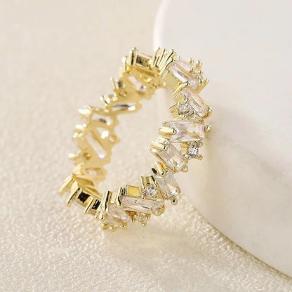 Staggering Baguette Crystal Rings - Veinci