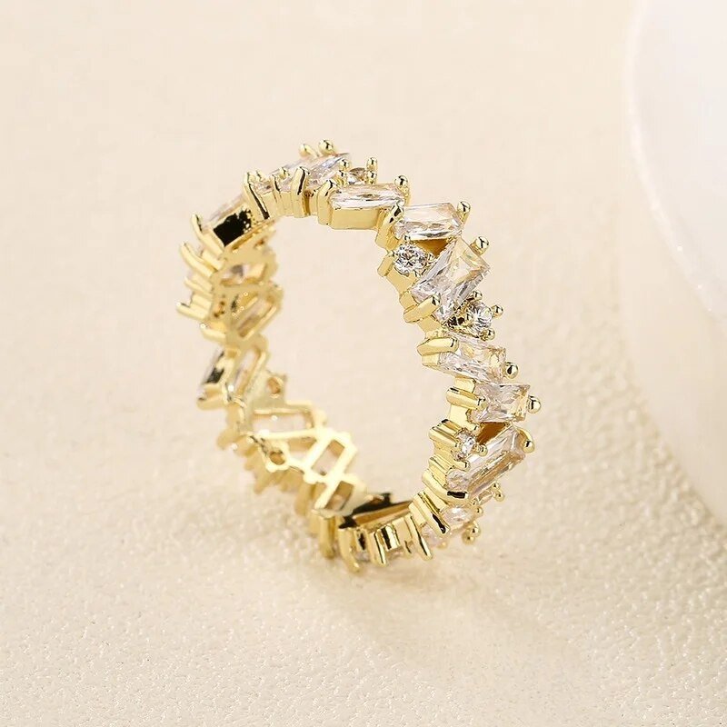 Staggering Baguette Crystal Rings - Veinci