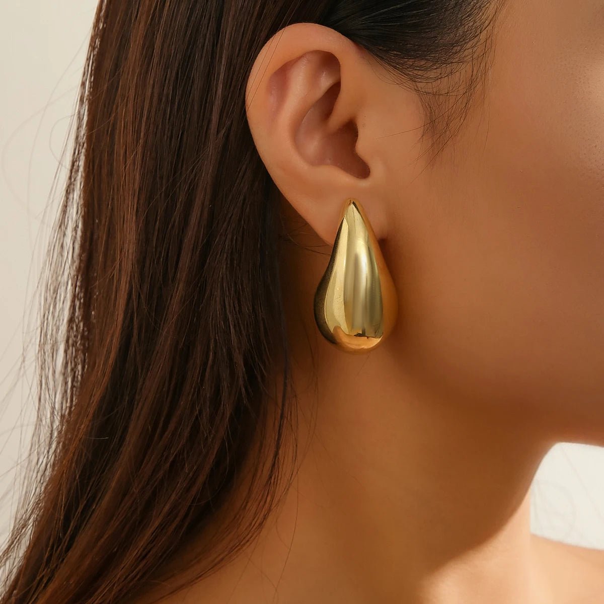 Statement Water Drop Earrings - Veinci