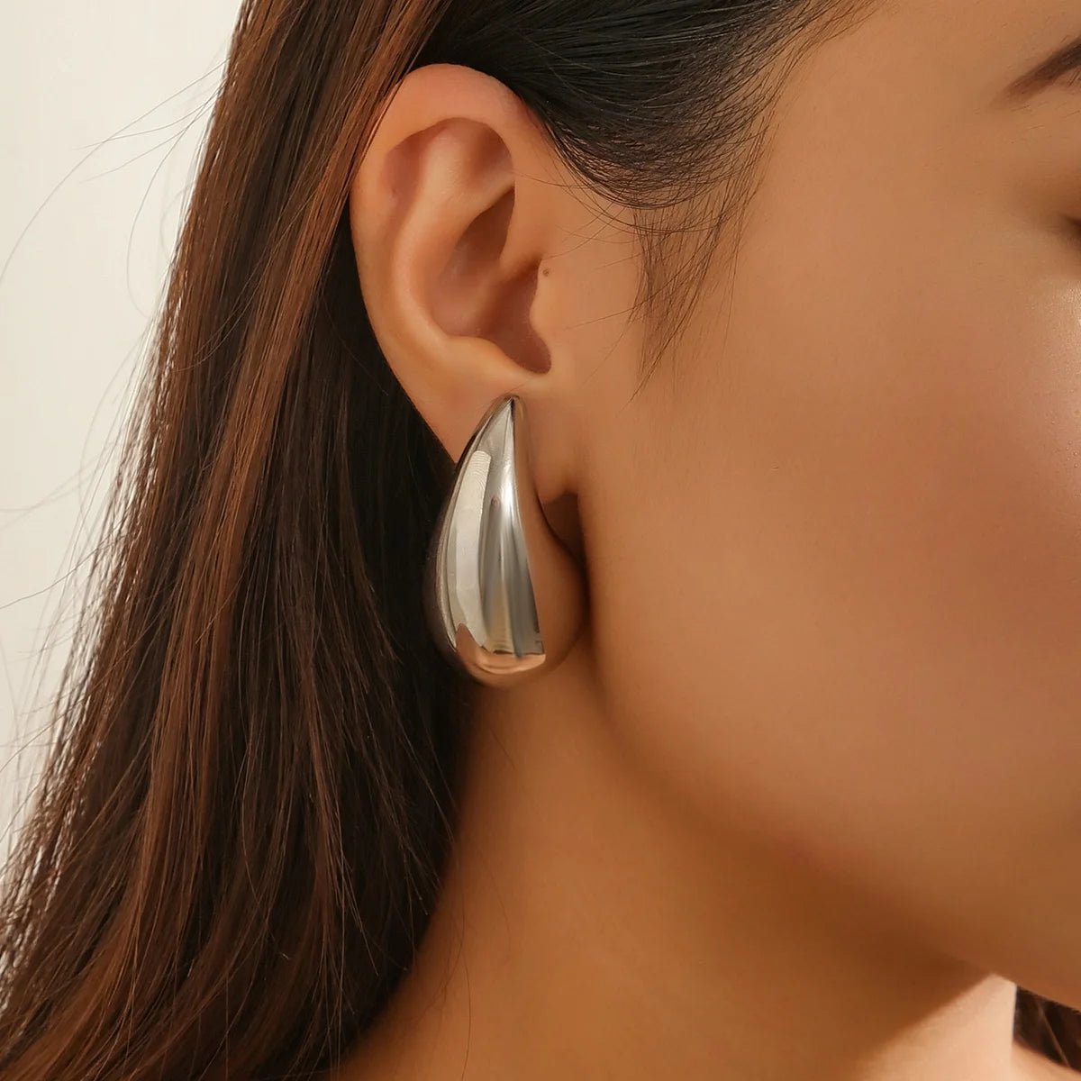 Statement Water Drop Earrings - Veinci