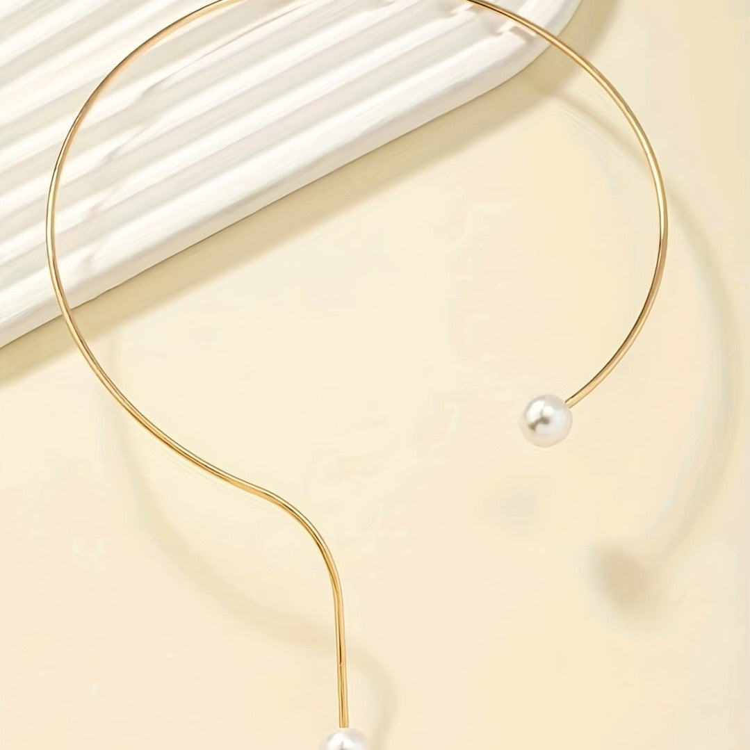 Dainty Asymmetric Pearl Choker Necklace