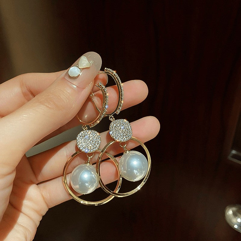 14k Elegant Zirconia Pearl Hoop Earrings