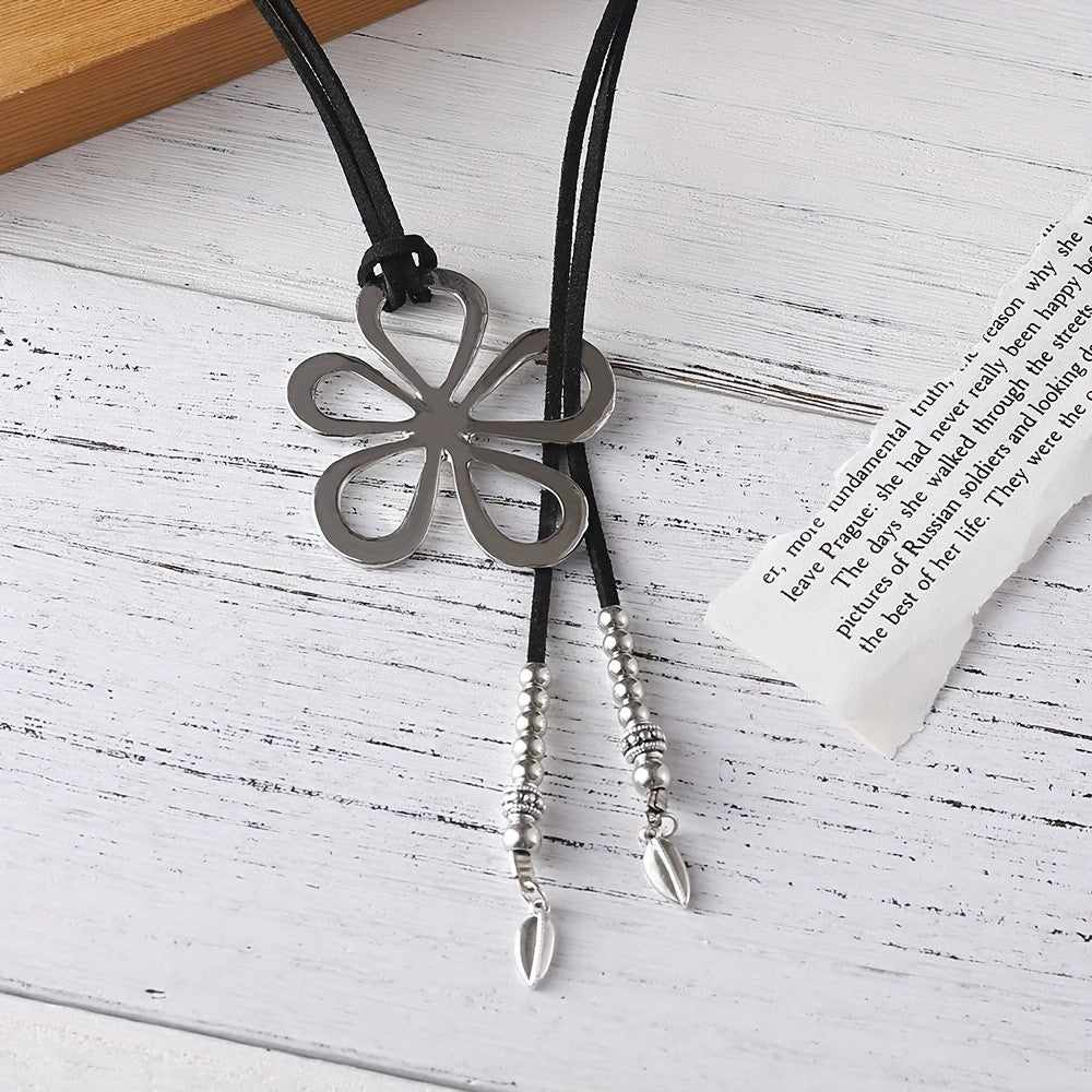 Boho Hollow Flower Leather Choker Necklace