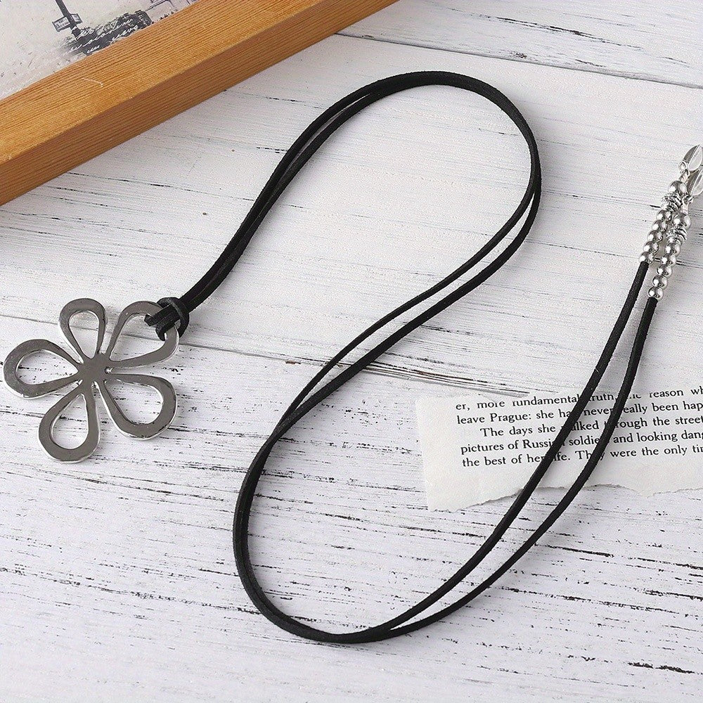 Boho Hollow Flower Leather Choker Necklace
