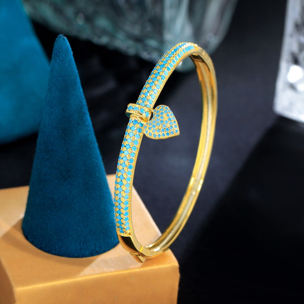 18k Elegant Turquoise Heart Cuff Bracelet