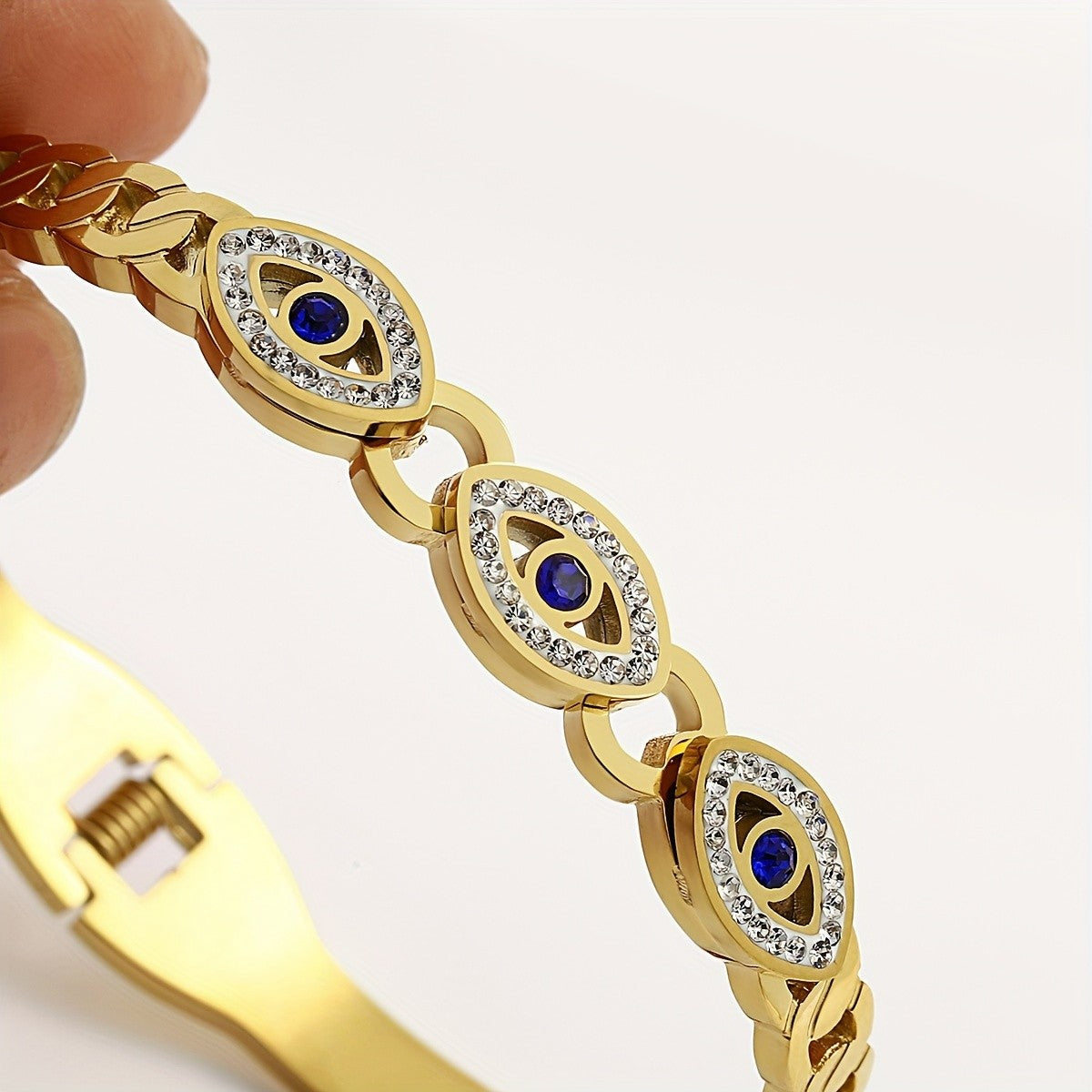 14k Vintage Evil Eye Bracelet