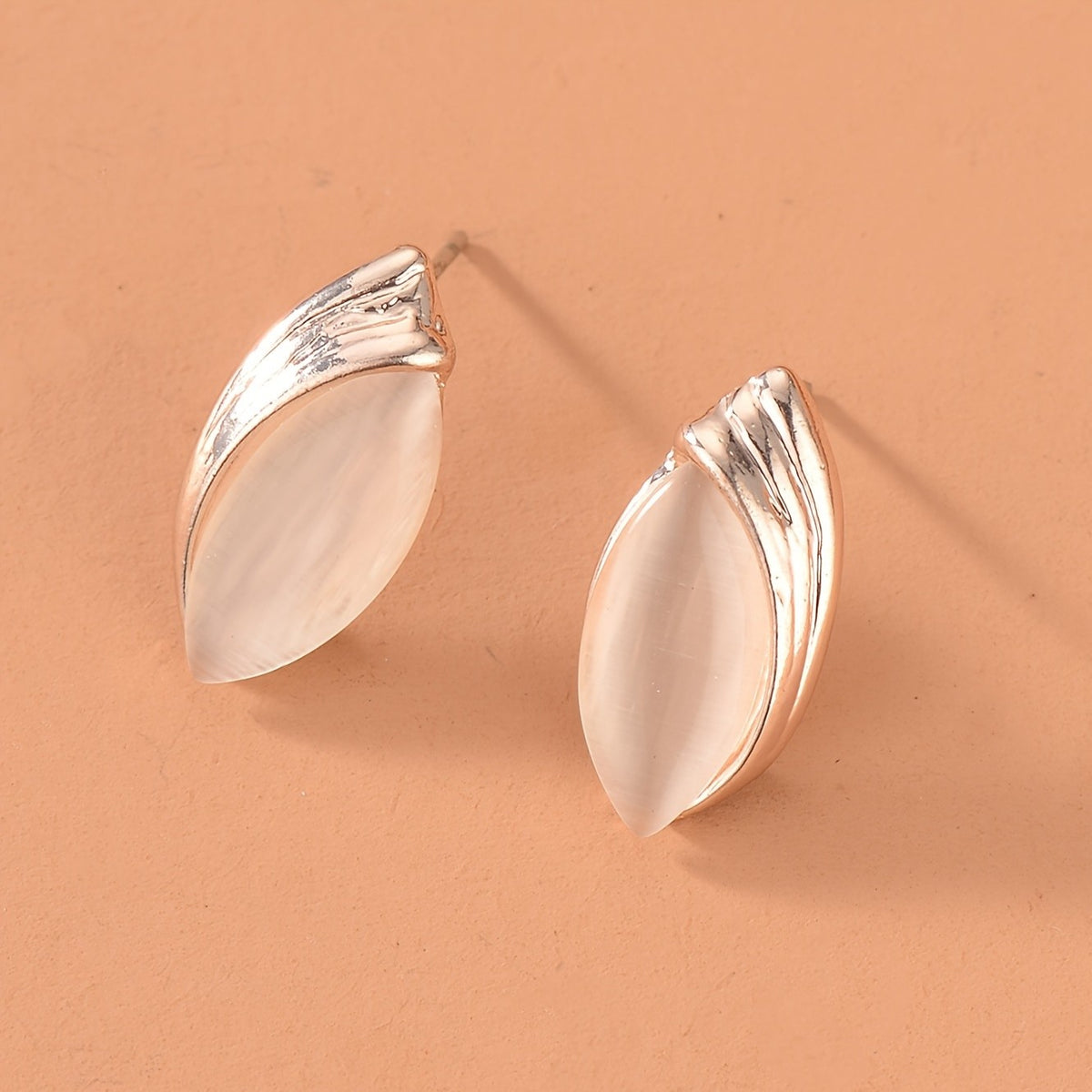 Dainty Cat Eye Leaf Necklace Set