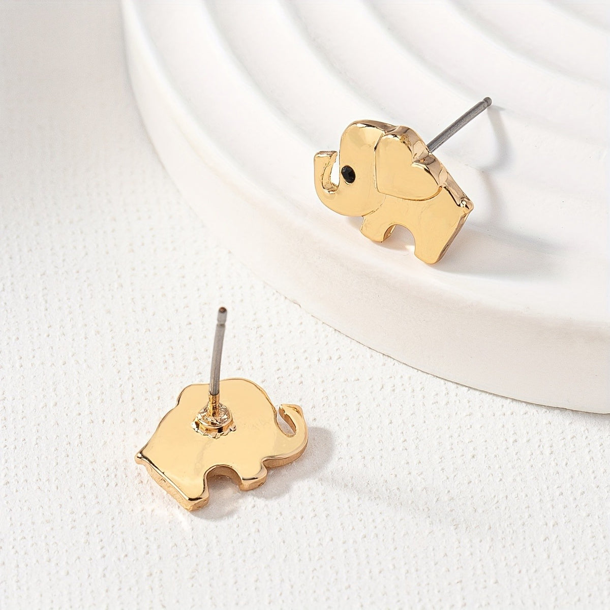 Cute Vintage Elephant Stud Earrings