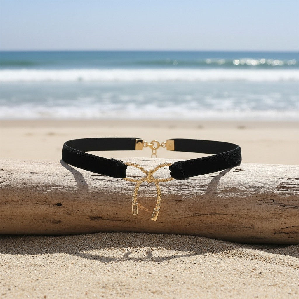 Dainty Twist Bow Velvet Choker Necklace
