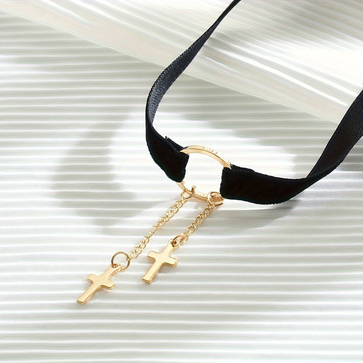 Dainty Double Cross Choker Necklace