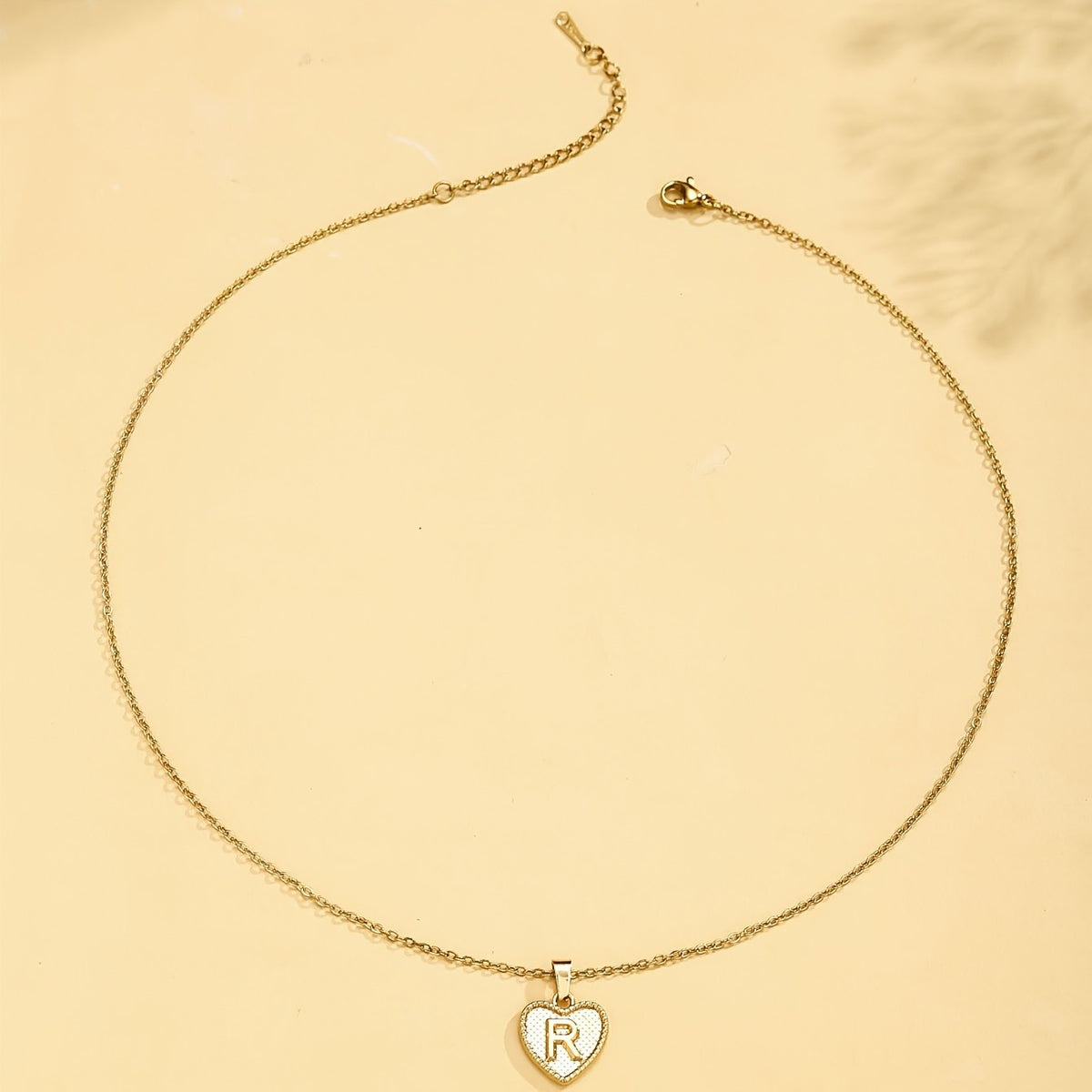 18k Elegant Textured Heart Initial Necklace