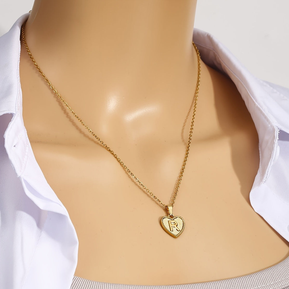 18k Elegant Textured Heart Initial Necklace