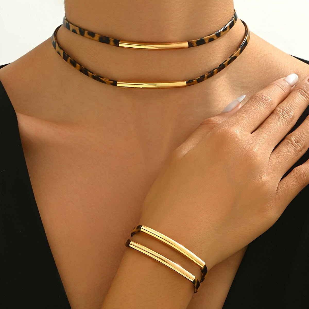 2pc Vintage Leopard Tube Choker Set