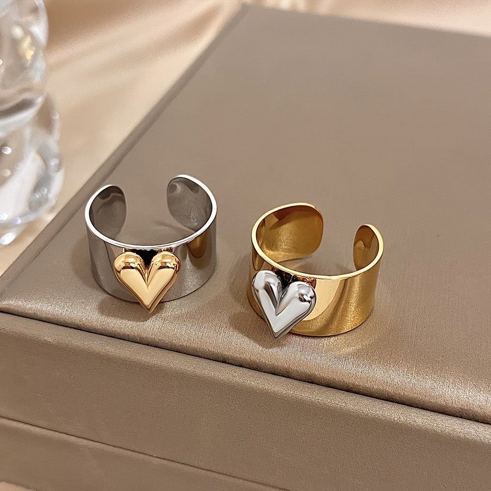 2pc Classy Two-Tone Heart Ring Set