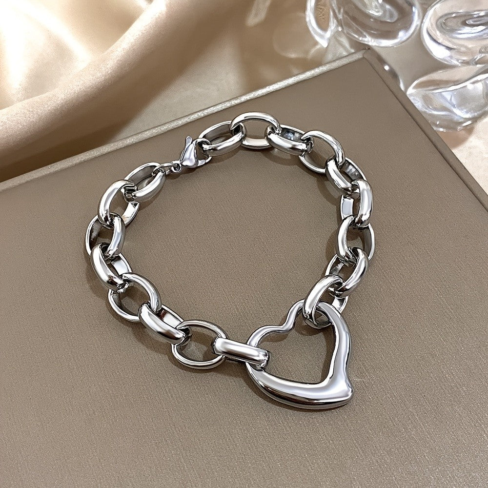 18k Classy Heart Link Bracelet