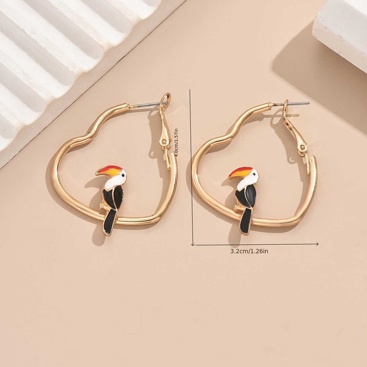 Classy Vintage Toucan Hoop Earrings