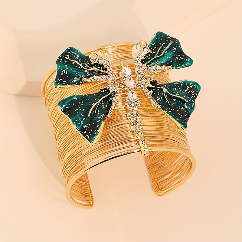 Vintage Textured Heart Multi-Layer Cuff Bracelet