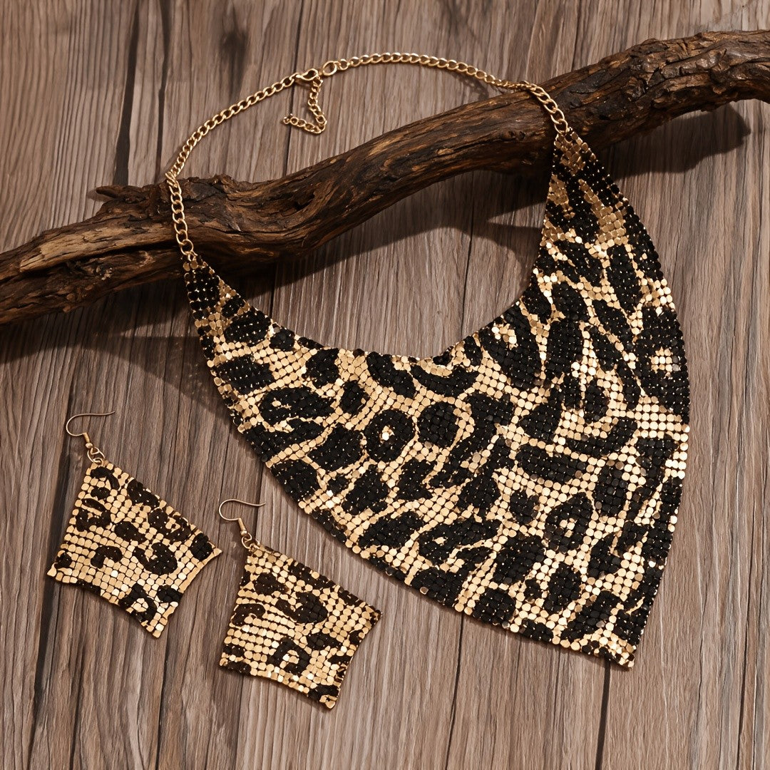 Classy Leopard Print Necklace Set