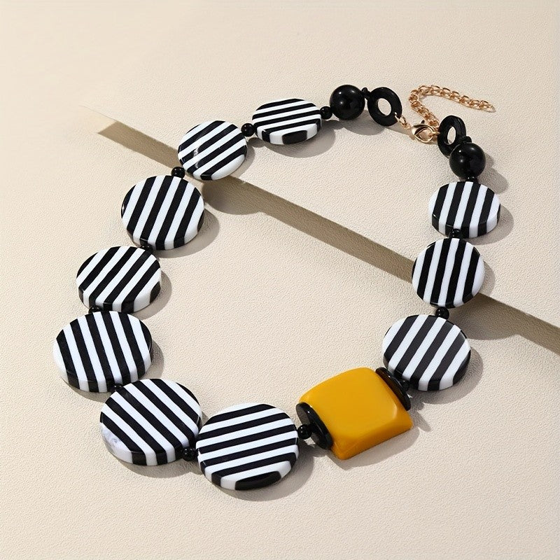 Elegant Striped Resin Statement Necklace