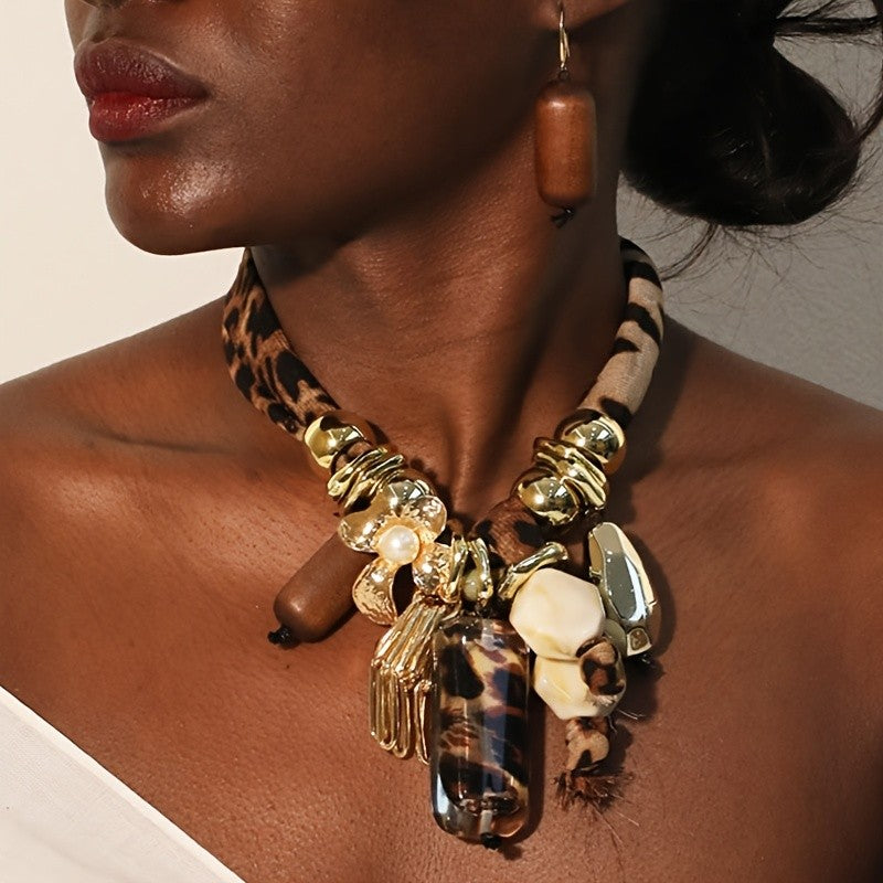 Boho Leopard Print Resin Necklace Set
