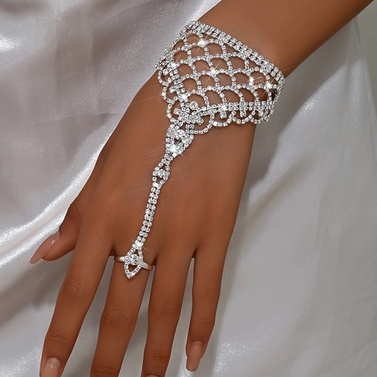 Elegant Rhinestone Hand Chain Bracelet