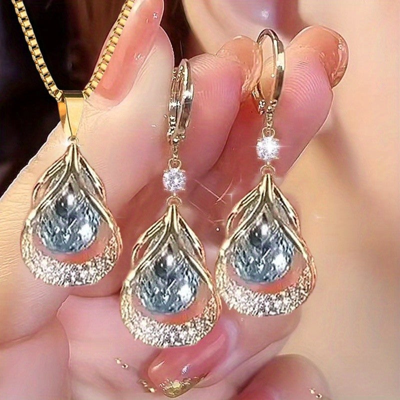 Elegant Teardrop Jewelry Set