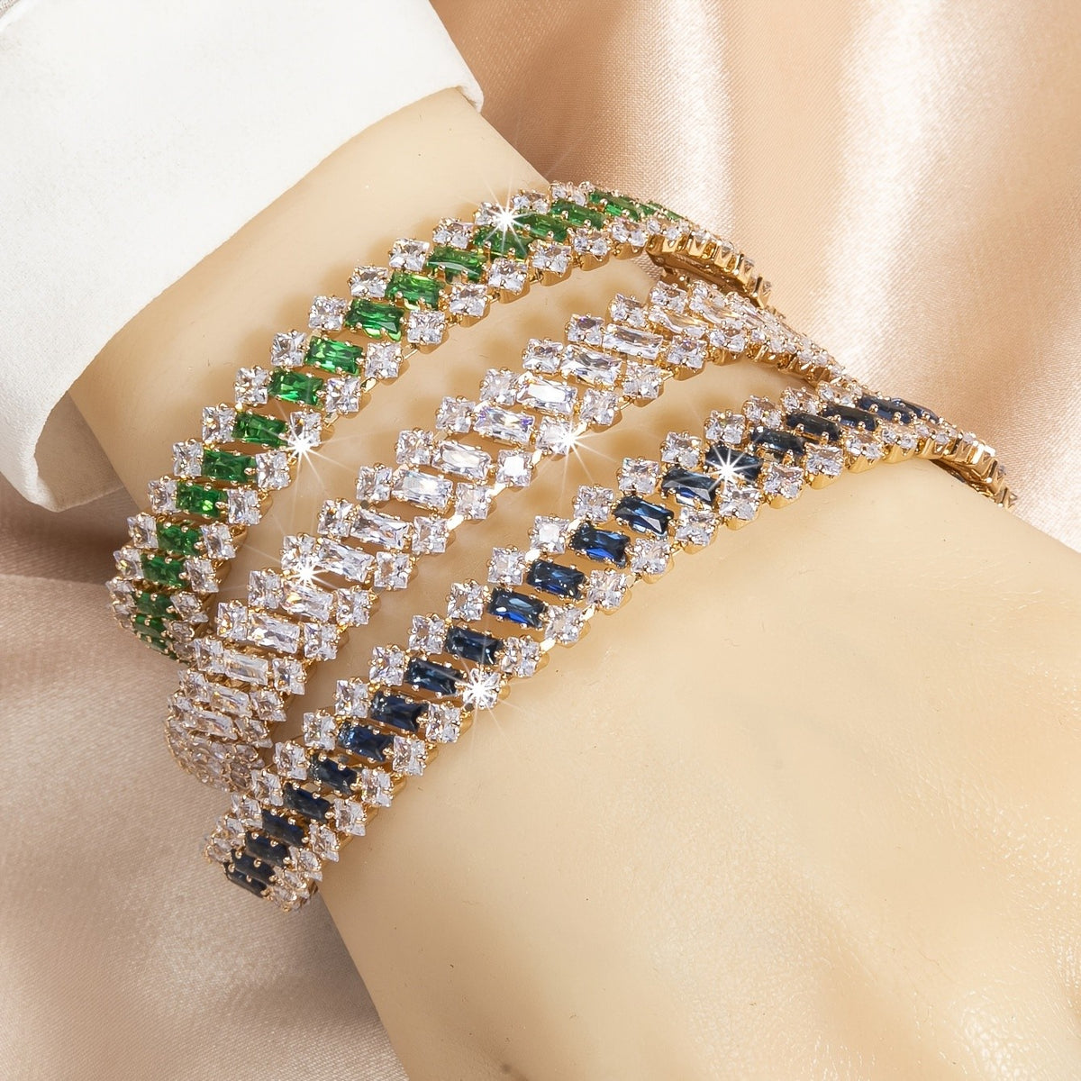 Elegant Geometric Zircon Bracelet
