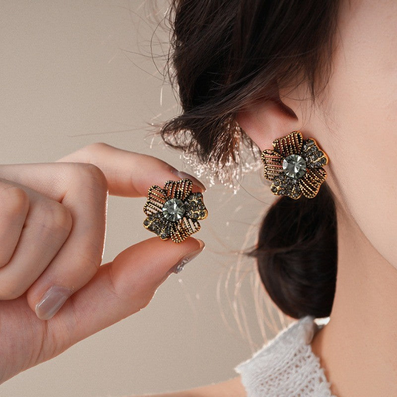 Vintage Inspired Textured Floral Stud Earrings
