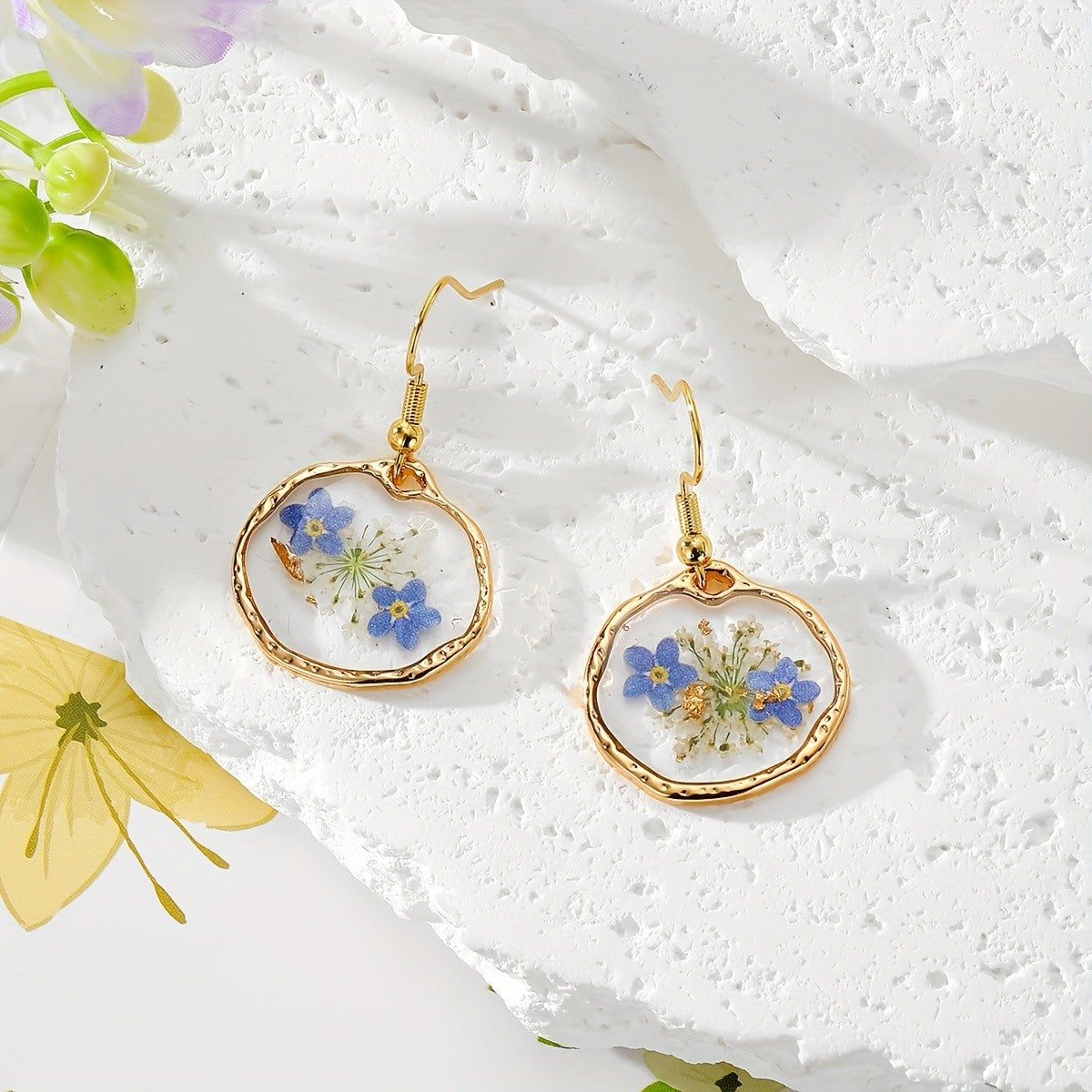 Boho Vintage Dried Flower Earrings