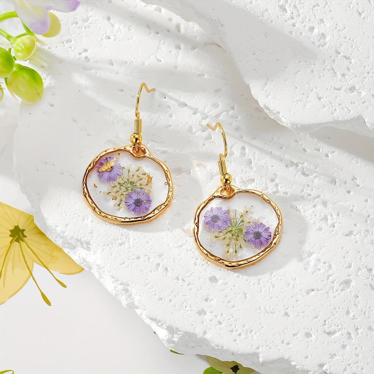 Boho Vintage Dried Flower Earrings