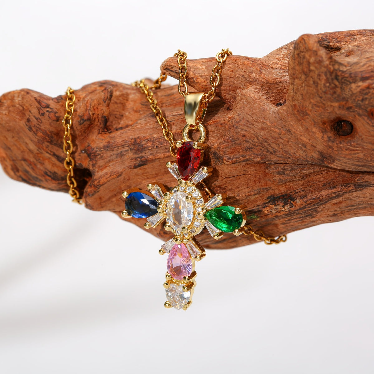 18k Elegant Mosaic Cross Necklace