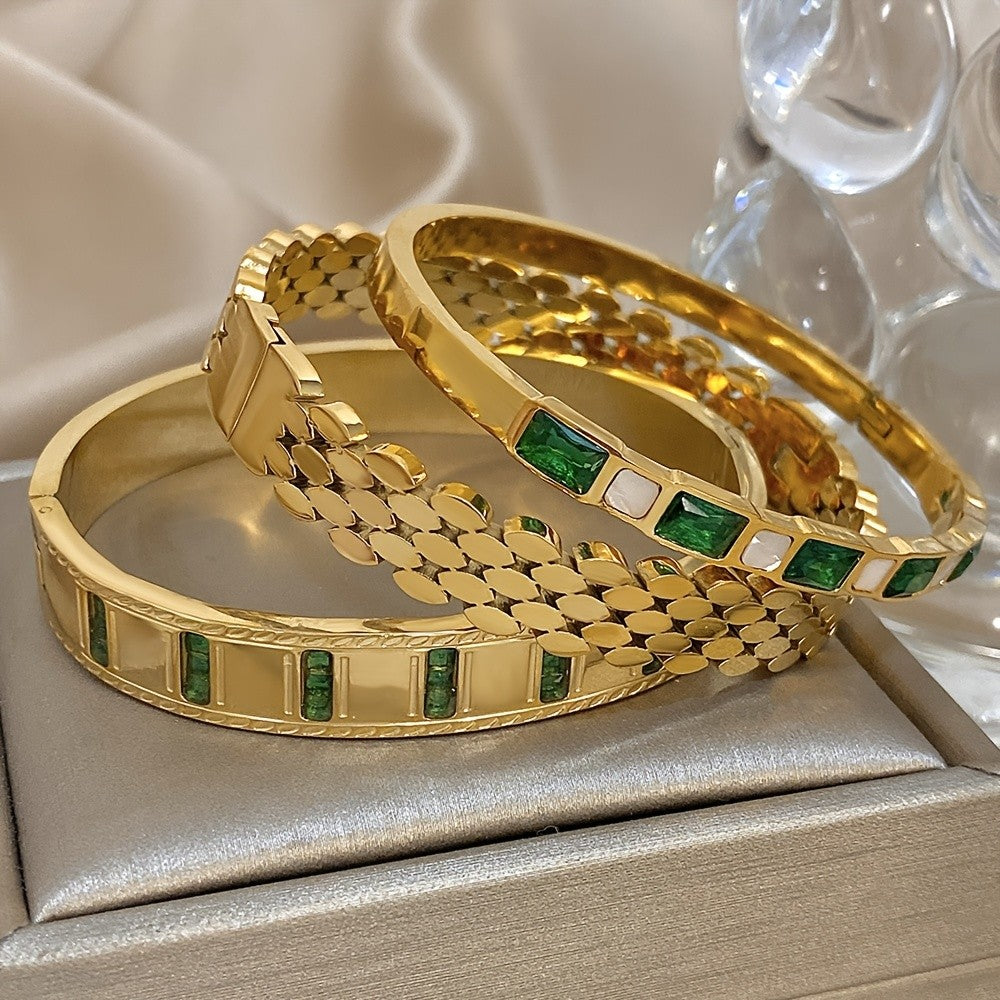 Classy Emerald Zircon Bangle Set