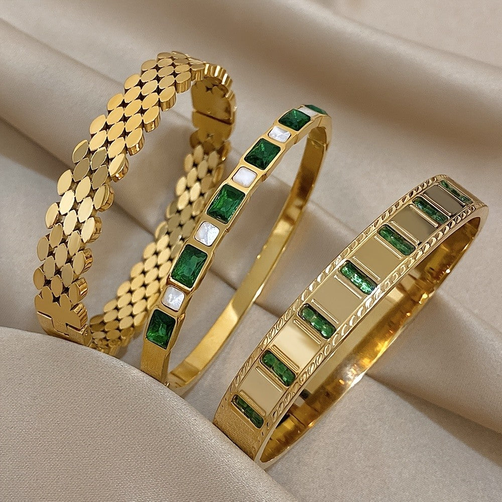 Classy Emerald Zircon Bangle Set