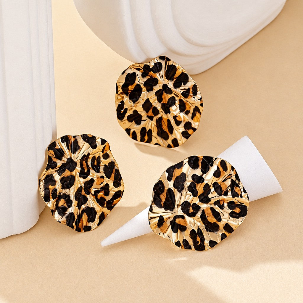 Classy Leopard Print Textured Disc Earrings