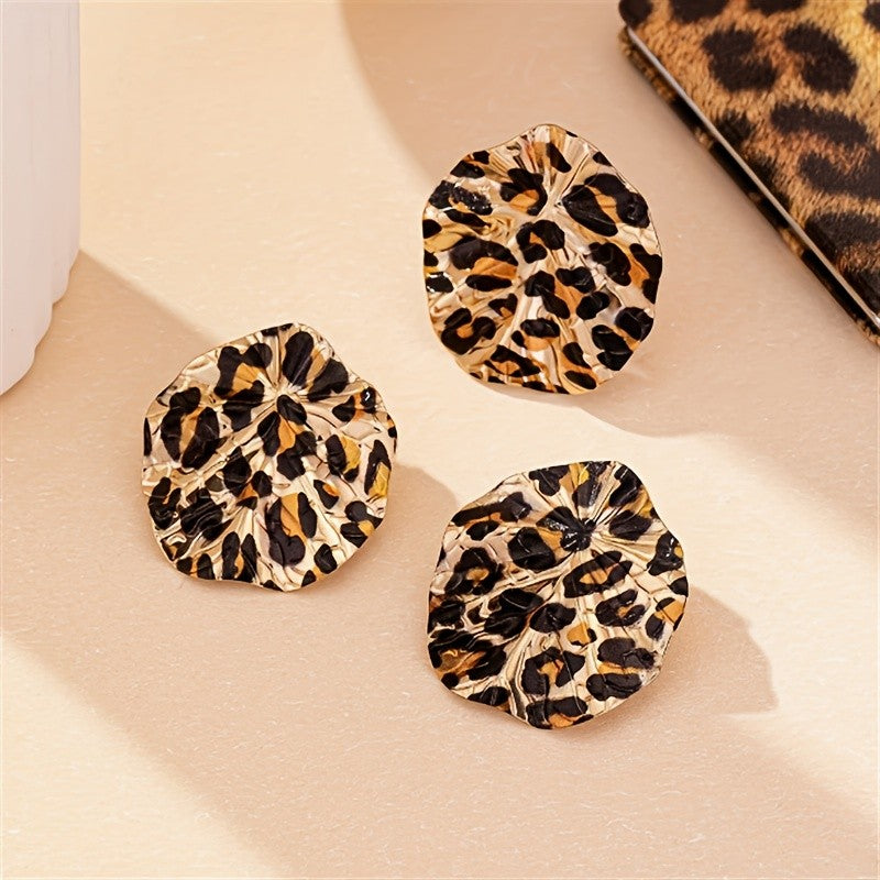 Classy Leopard Print Textured Disc Earrings
