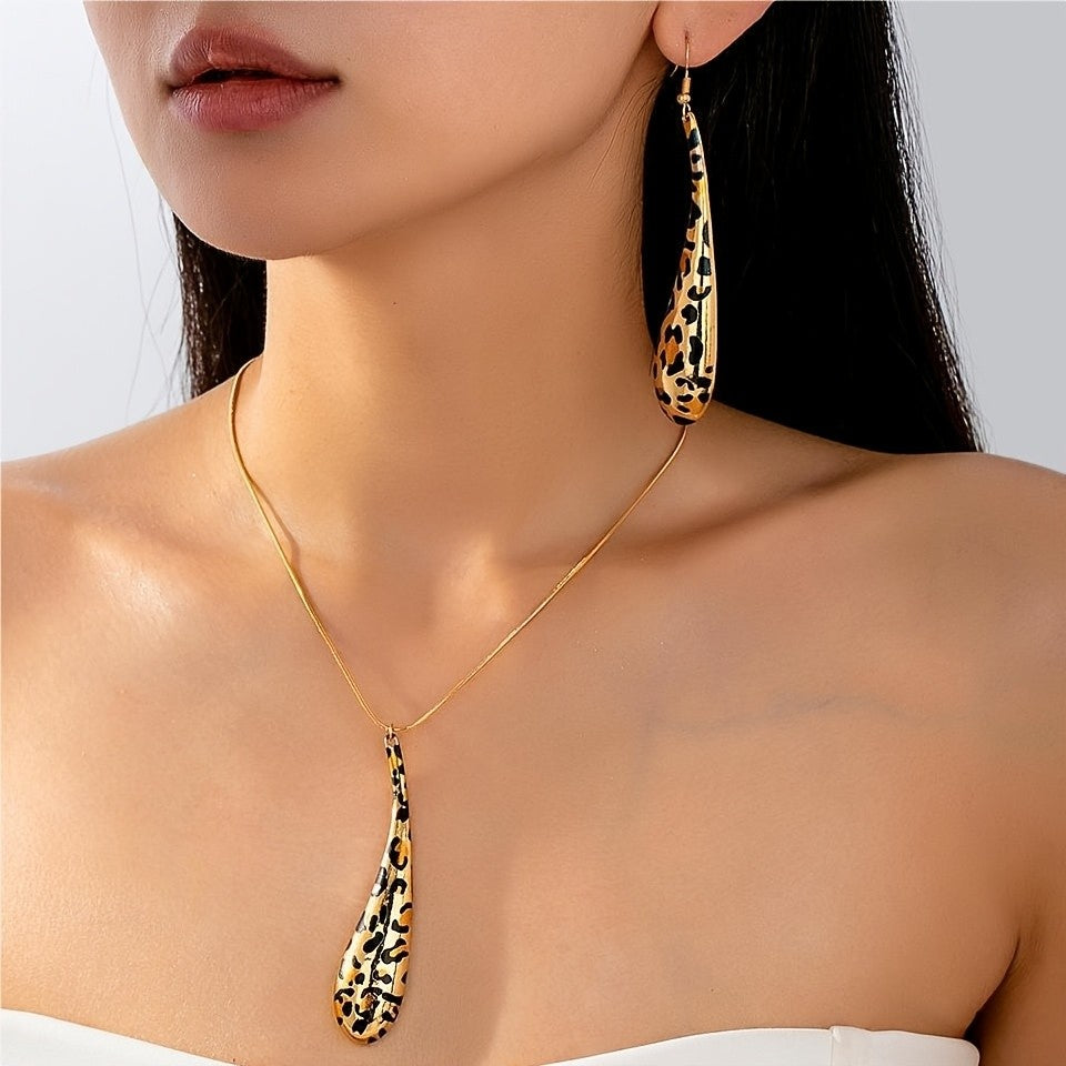 Classy Leopard Print Drop Set